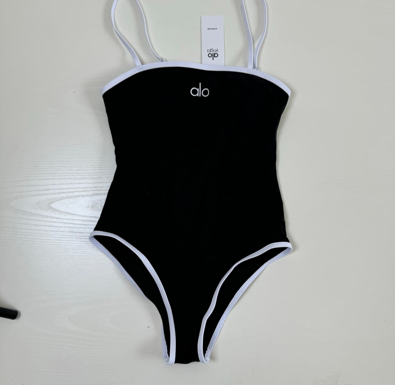 Body Alo Yoga 'Contrast Border'